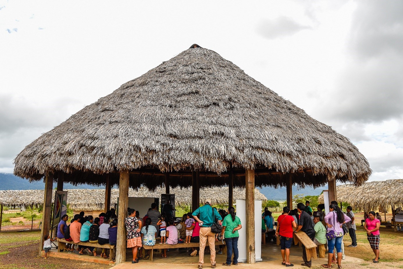 Atelier régional sur la transmission du patrimoine culturel vivant dans les aires protégées des Guyanes, Nappi Village, Guyana © Parc amazonien de Guyane.
